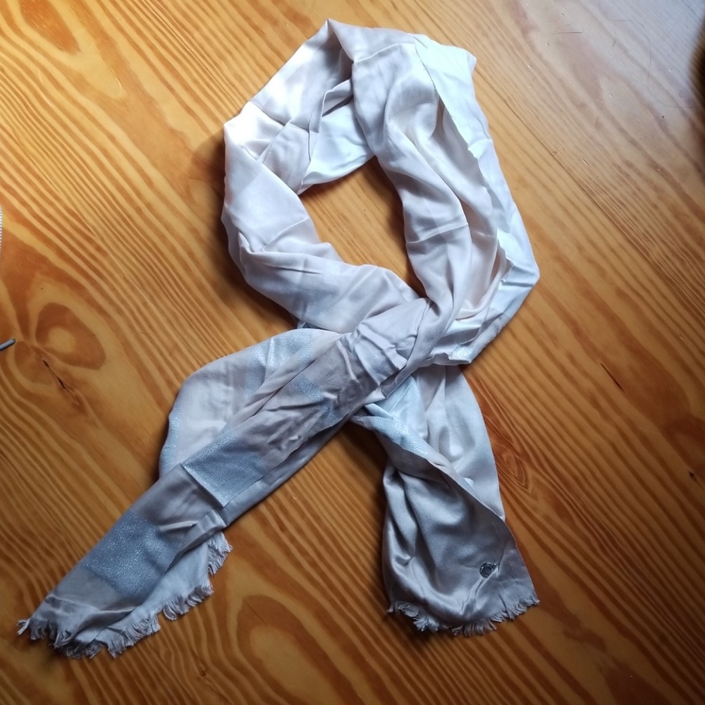 Calvin Kline scarf